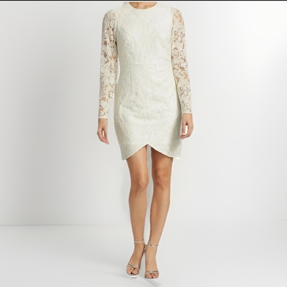 ML Monique Lhuillier Embroidered 
Lace Cutout Back Long-Sleeve Dress 4‎ Bridal - Picture 1 of 6
